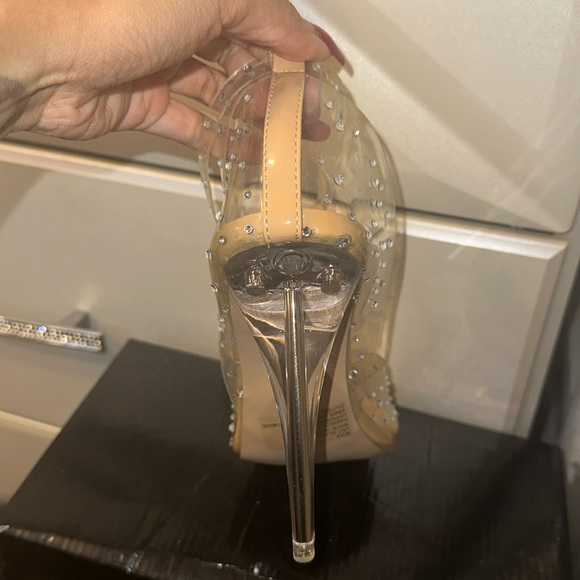 Diamond gem Stilettos - Picture 2 of 3